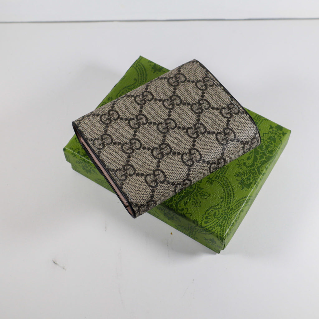 Luxury Monogram Canvas Wallet Magnetic Clasp