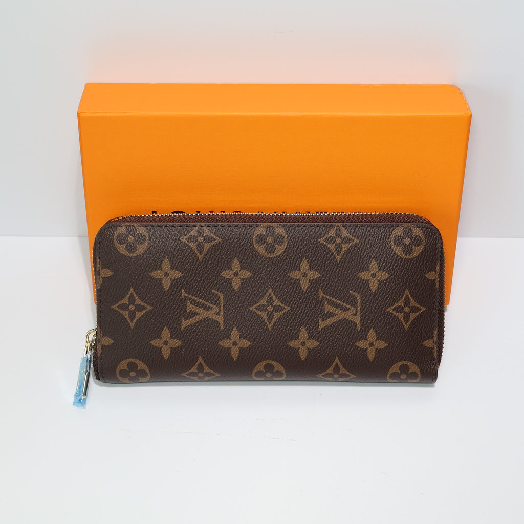 LV Monogram Long Wallet Zipper Closure