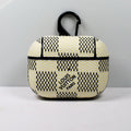 Designer AirPods 23Pro Case White Checkered
